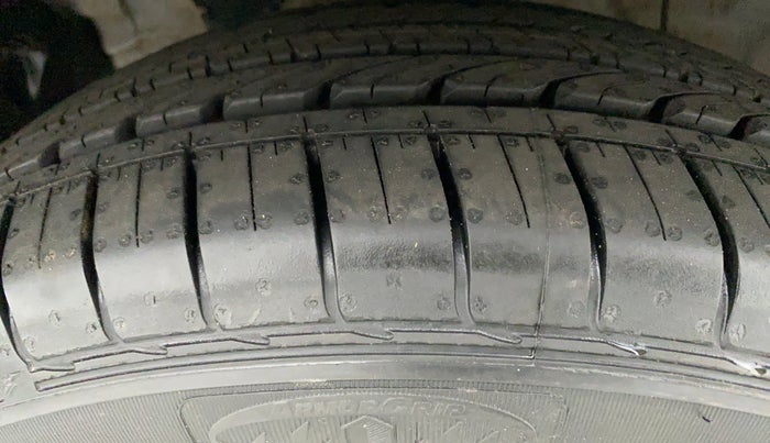 2020 Hyundai Creta SX MT, Diesel, Manual, 56,944 km, Left Front Tyre Tread