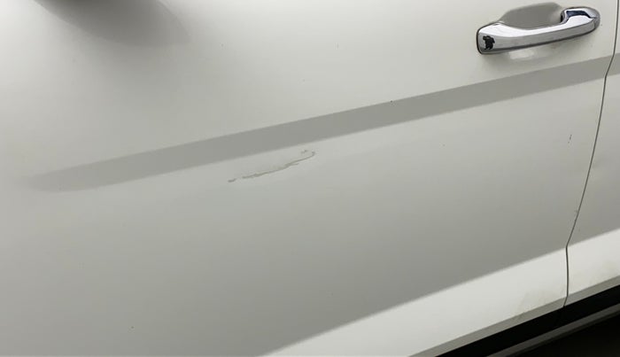 2020 Hyundai Creta SX MT, Diesel, Manual, 56,944 km, Front passenger door - Minor scratches