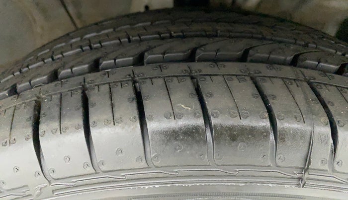 2020 Hyundai Creta SX MT, Diesel, Manual, 56,944 km, Right Front Tyre Tread