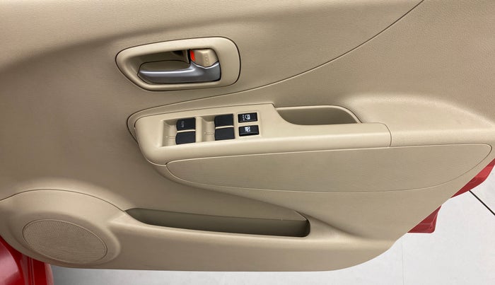2012 Maruti A Star VXI, Petrol, Manual, 15,038 km, Driver Side Door Panels Control