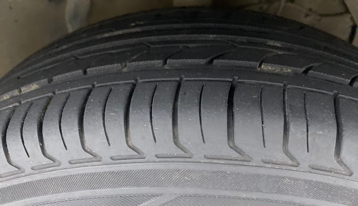2019 Maruti Vitara Brezza VDI, Diesel, Manual, 86,649 km, Right Front Tyre Tread