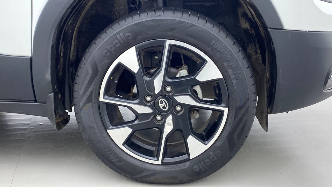 Right Front Wheel