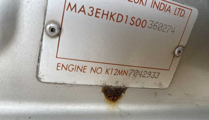 2012 Maruti Swift ZXI, Petrol, Manual, 90,510 km, Right B pillar - Slightly rusted