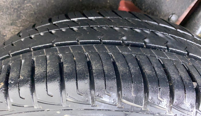 2019 Maruti Vitara Brezza VDI, Diesel, Manual, 29,480 km, Left Rear Tyre Tread