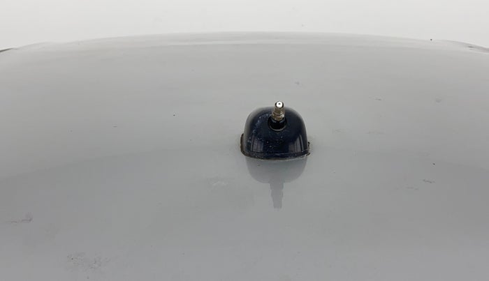 2012 Maruti Swift Dzire VXI, Petrol, Manual, 83,421 km, Roof - Antenna has minor damage