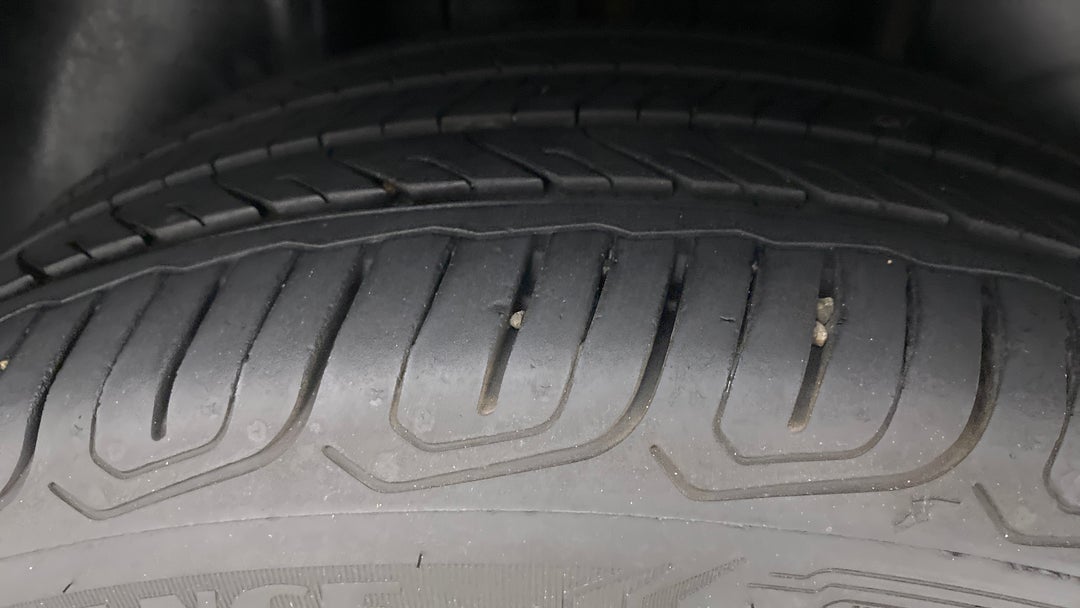 Right Rear Tyre Tread