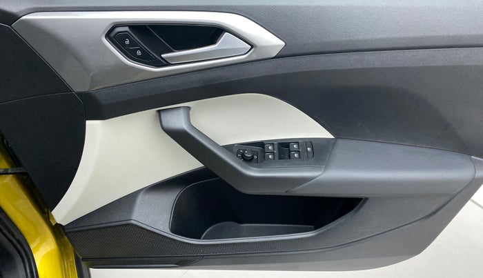 2021 Volkswagen TAIGUN GT PLUS 1.5 TSI DSG, Petrol, Automatic, 8,797 km, Driver Side Door Panels Control
