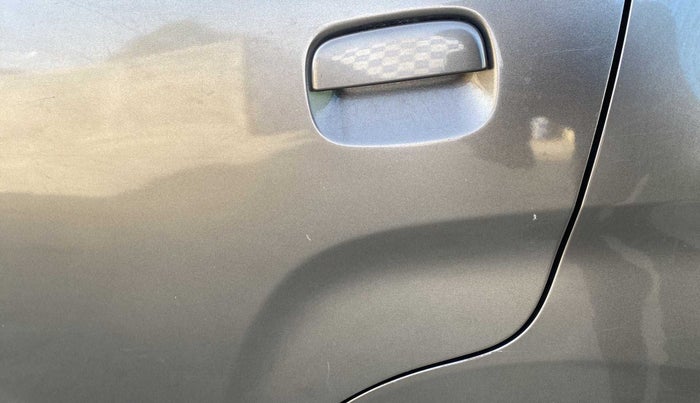 2019 Maruti New Wagon-R VXI 1.0, Petrol, Manual, 42,387 km, Rear left door - Minor scratches
