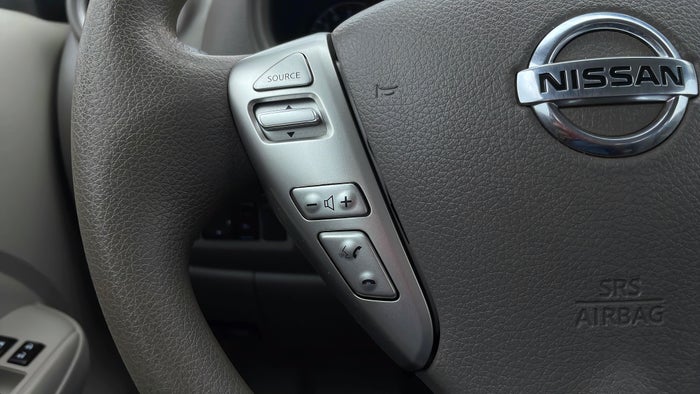 NISSAN SUNNY-Drivers Control