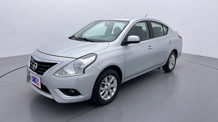 NISSAN SUNNY-Left Front Diagonal (45- Degree) View