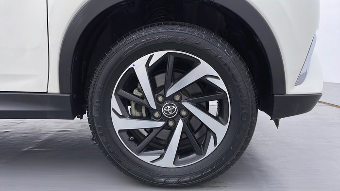 TOYOTA RUSH-Right Front Tyre