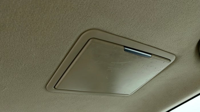 HYUNDAI CENTENNIAL-Ceiling Scratch