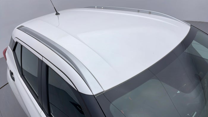 NISSAN KICKS-Roof/Sunroof View