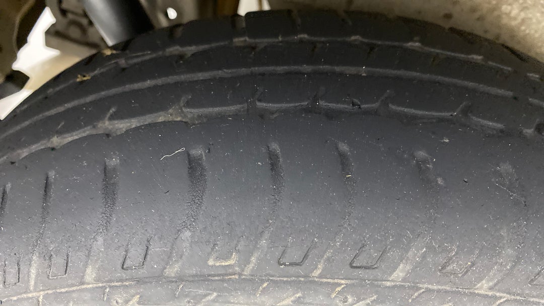Right Rear Tyre Tread
