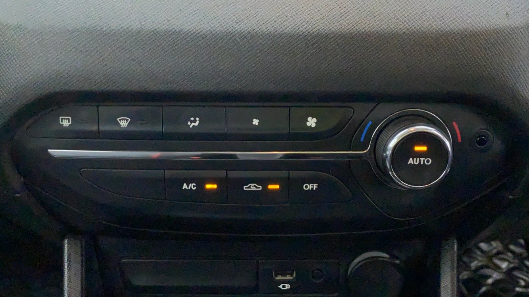 Automatic Climate Control 
