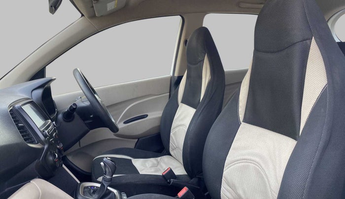 2019 Hyundai NEW SANTRO SPORTZ AMT, Petrol, Automatic, 28,552 km, Right Side Front Door Cabin