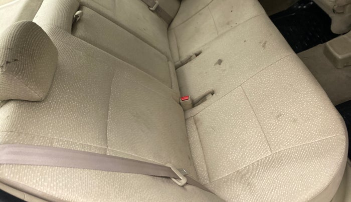 2012 Maruti Swift Dzire VXI, Petrol, Manual, 87,480 km, Second-row right seat - Cover slightly stained
