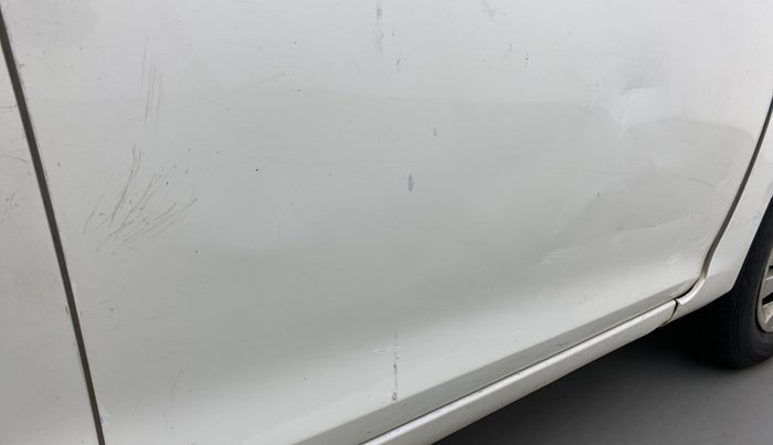 2012 Maruti Swift Dzire VXI, Petrol, Manual, 87,615 km, Driver-side door - Minor scratches
