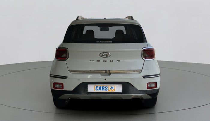 2020 Hyundai VENUE S 1.2, Petrol, Manual, 25,554 km, Back/Rear