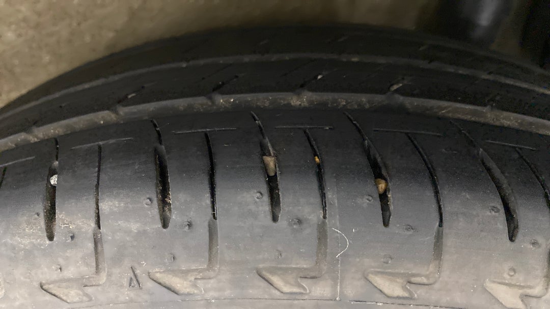 Left Rear Tyre Tread