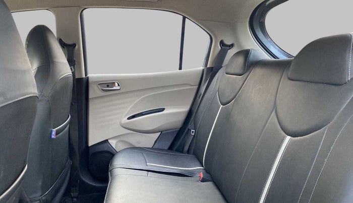 2019 Hyundai NEW SANTRO ASTA MT, Petrol, Manual, 62,135 km, Right Side Rear Door Cabin