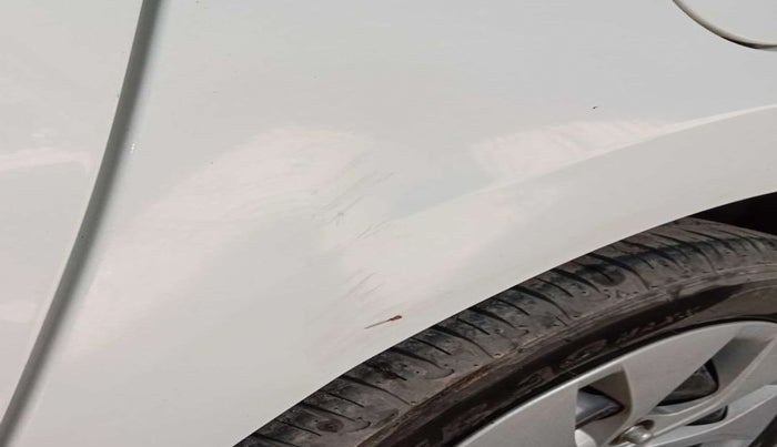 2015 Hyundai Xcent S 1.2, Petrol, Manual, 88,679 km, Left quarter panel - Slightly dented