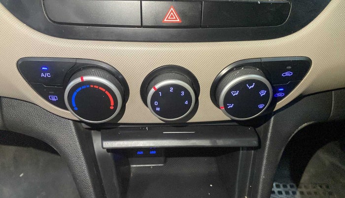 2015 Hyundai Xcent S 1.2, Petrol, Manual, 88,679 km, AC Unit - Minor issue in the heater switch