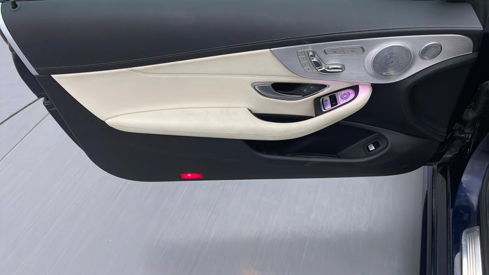 MERCEDES BENZ C 300-Driver Side Door Panels Controls