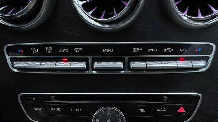 MERCEDES BENZ C 300-Automatic Climate Control