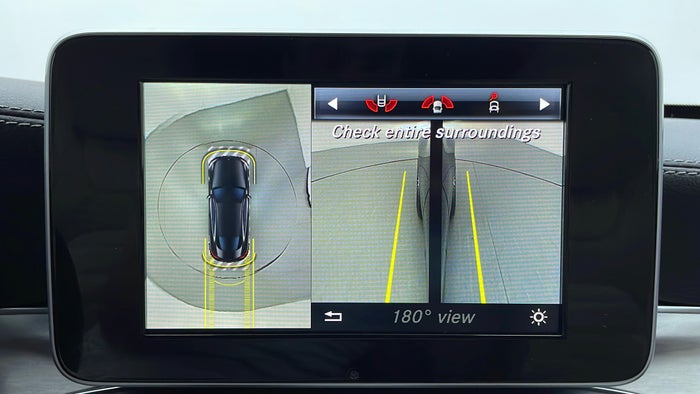MERCEDES BENZ C 300-Parking Camera (Side View)