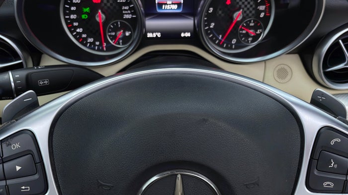 MERCEDES BENZ SLC 200-Paddle Shift