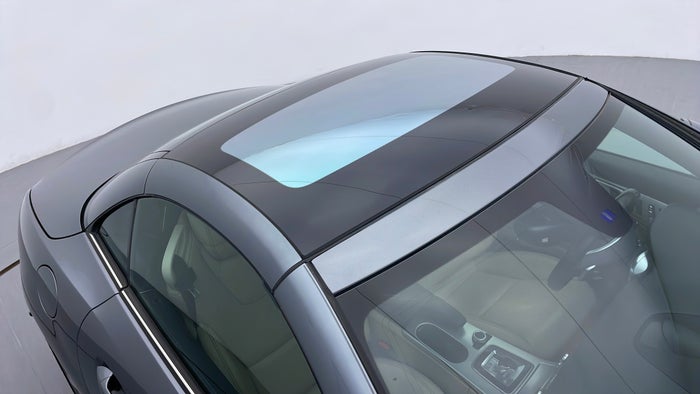 MERCEDES BENZ SLC 200-Roof/Sunroof View