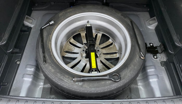 2018 Hyundai Tucson 2WD AT GL DIESEL
, Diesel, Automatic, 26,548 km, Spare Tyre