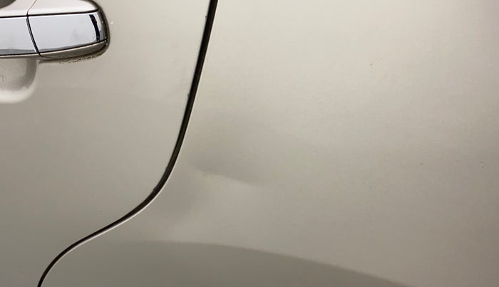 2014 Toyota Camry 2.5L AT, Petrol, Automatic, 90,130 km, Left quarter panel - Slightly dented