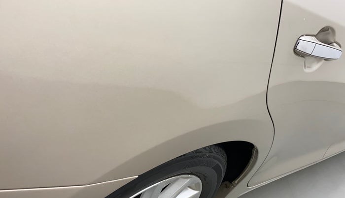 2014 Toyota Camry 2.5L AT, Petrol, Automatic, 90,130 km, Right quarter panel - Slightly dented