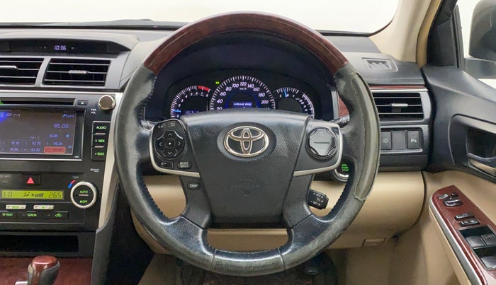 2014 Toyota Camry 2.5L AT, Petrol, Automatic, 90,130 km, Steering Wheel Close Up