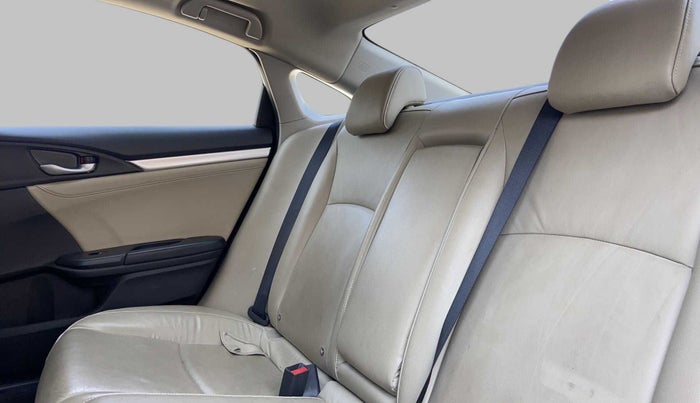2019 Honda Civic 1.8L I-VTEC ZX CVT, Petrol, Automatic, 31,102 km, Right Side Rear Door Cabin