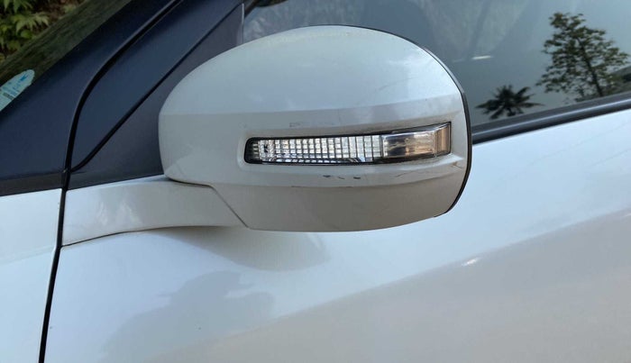 2013 Maruti Swift VXI, Petrol, Manual, 58,421 km, Left rear-view mirror - Minor scratches