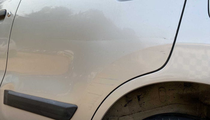 2013 Maruti Wagon R 1.0 LXI, Petrol, Manual, 91,811 km, Rear left door - Minor scratches