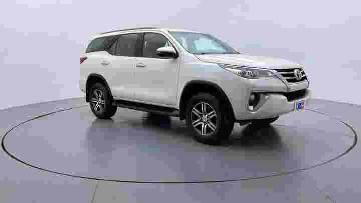Used TOYOTA FORTUNER 2018 GXR Automatic, 108,784 km, Petrol Car