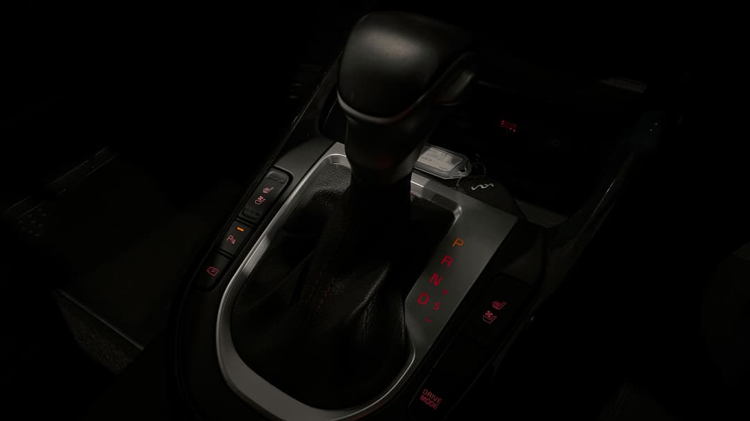 2023 Kia Cerato Gt, Automatic, 63654 km, Gear Lever 