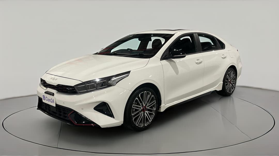 2023 Kia Cerato Gt, Automatic, 63654 km, Left Front Diagonal (45- Degree) View