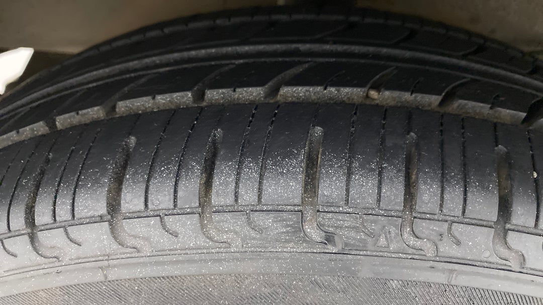Right Rear Tyre Tread