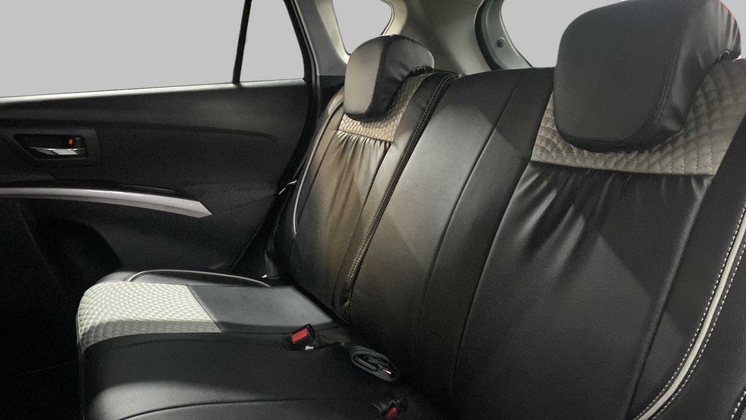 Right Side Rear Door Cabin