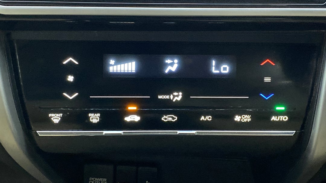 Automatic Climate Control 