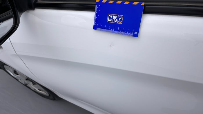 TOYOTA YARIS-Door Exterior LHS Front Dent