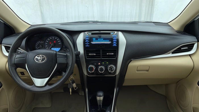 TOYOTA YARIS-Dashboard View