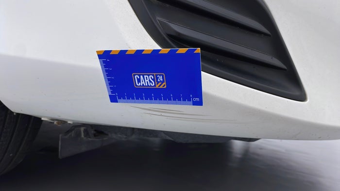 TOYOTA YARIS-Bumper Front Scratch