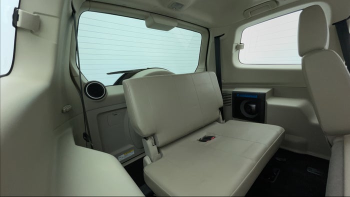 MITSUBISHI PAJERO-Third Seat Row