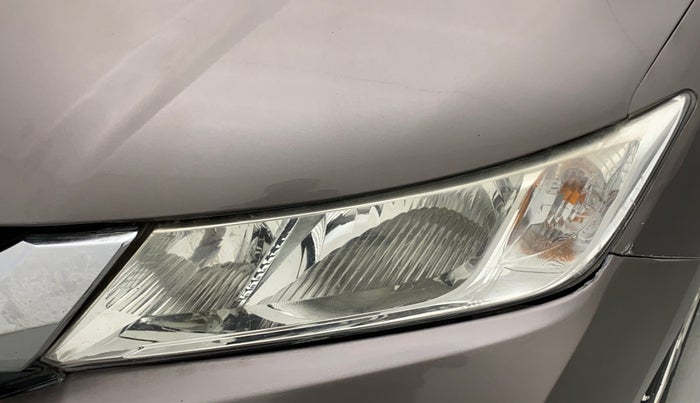 2016 Honda City V MT PETROL, Petrol, Manual, 33,591 km, Left headlight - Minor scratches